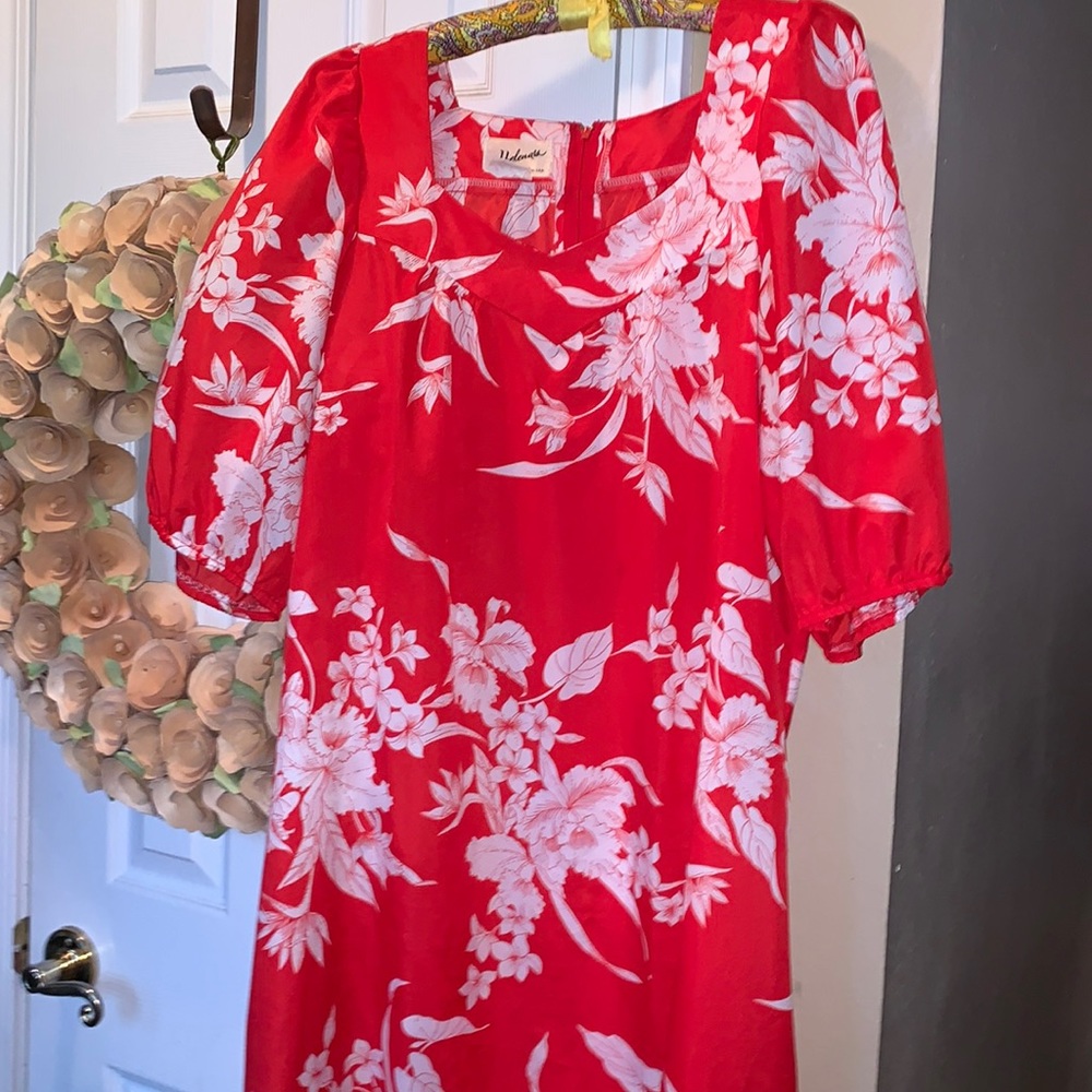 Helena's Floral Print Hawaiian Dress